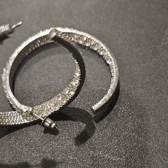 Elegant Silver Hoop Earrings - Picture 6 of 8